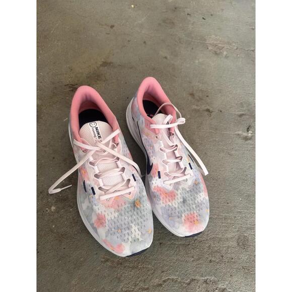 NIKE Women Air Winflo 10 PRM Pearl Pink FB6940 600 - Size 12 - Picture 1 of 5